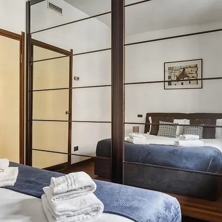 Just Urban - Modern - Trivulzio 3 Apartment