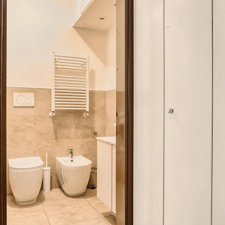 Apartment Just Urban - Modern - Trivulzio 3 Milan